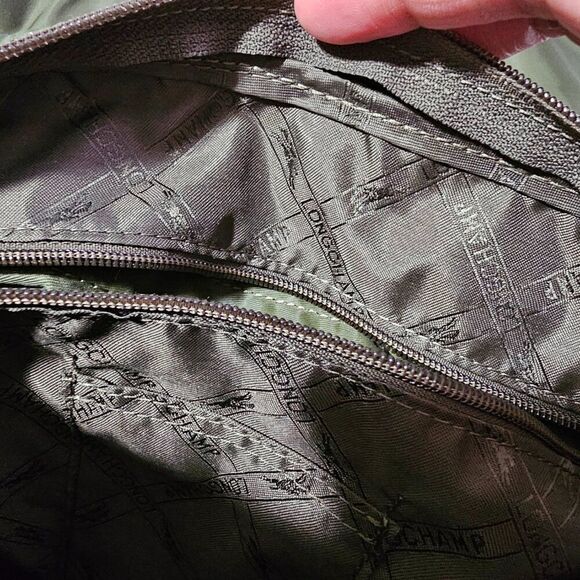 EUC LIKE NEW AUTHENTIC LONGCHAMP GREEN NYLON CROSSBODY BAG MEDIUM - Picture 12 of 16